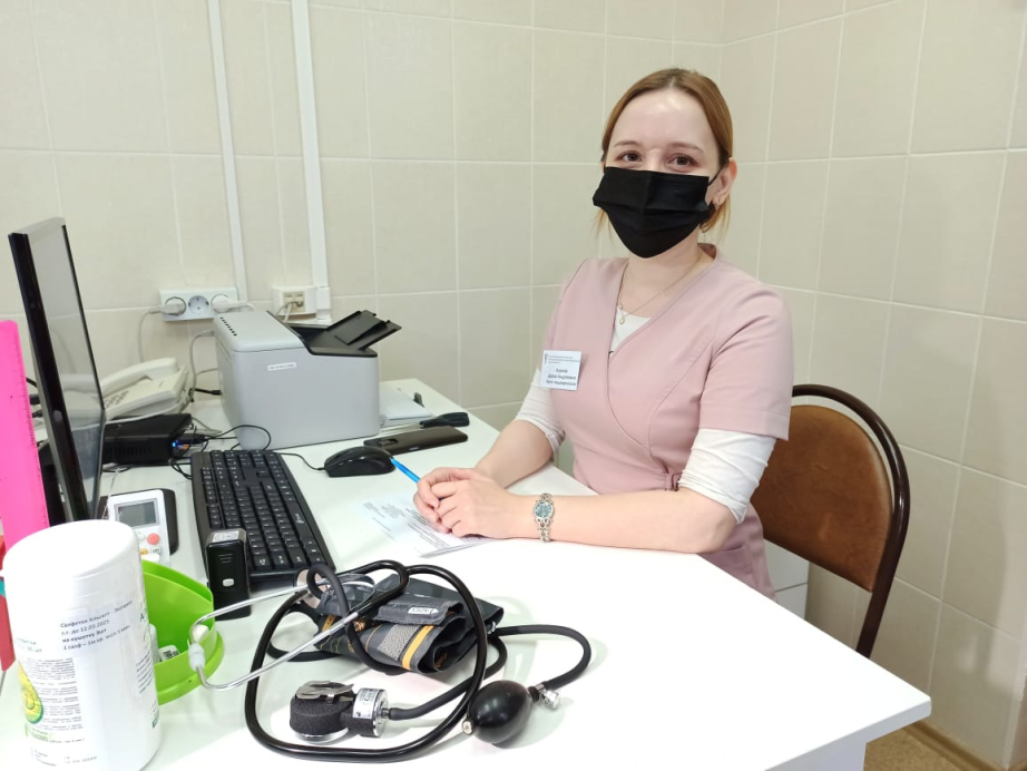 Почти 100 молодых специалистов вышли работать в медицинские организации Хабаровского края