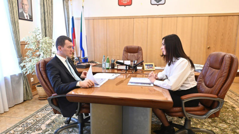 Михаил Дегтярев провел рабочую встречу с главой Солнечного района